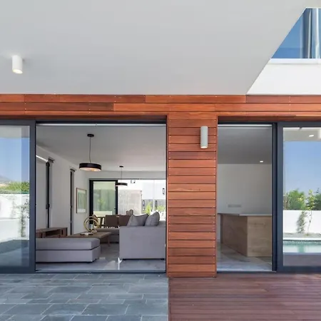 Avalon 1 7 Kosta Communal Pool Βίλα