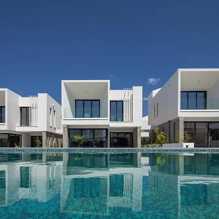 Avalon 1 7 Kosta Communal Pool Βίλα *