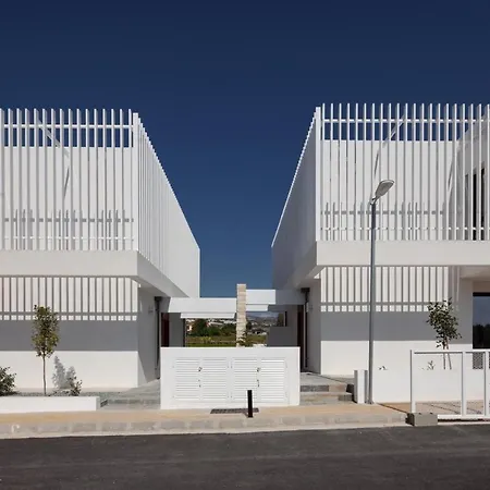 Avalon 1 7 Kosta Communal Pool Βίλα *