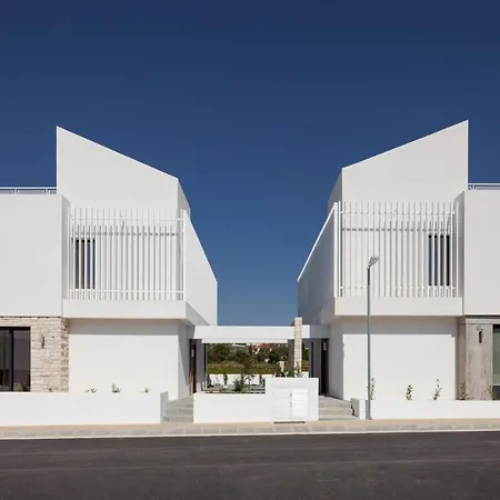 Avalon 1 7 Kosta Communal Pool Βίλα *